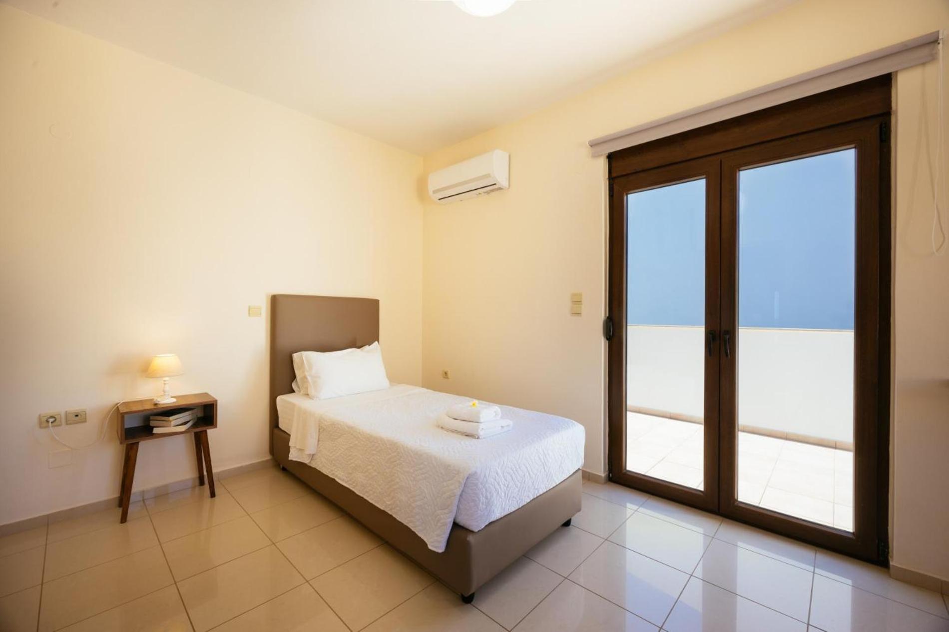 Villa Avra Rethymno Esterno foto
